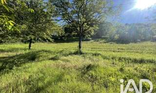 Terrain  2283 m² à vendre à Terrasson-Lavilledieu (24120)