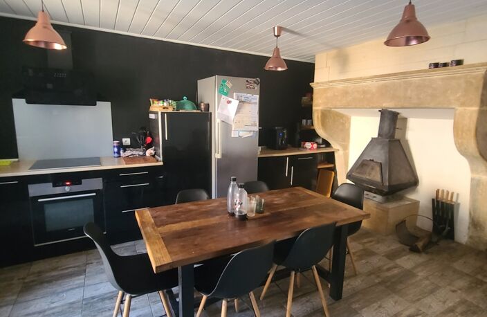 Vente Maison de village 6 pièces — photo 2