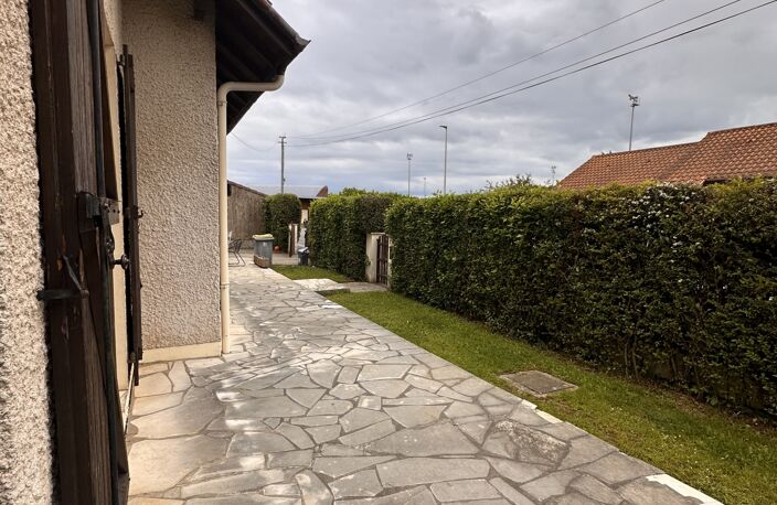 Vente Maison/villa 6 pièces — photo 2