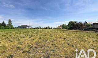Terrain  1549 m² à vendre à Saint-Laurent-Bretagne (64160)