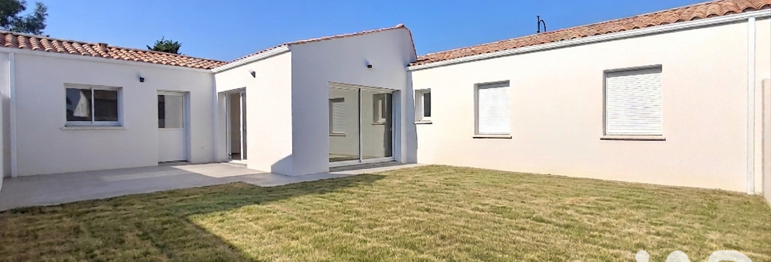 Maison 5 Pièces 124 m² à vendre à Ferrières (17170)