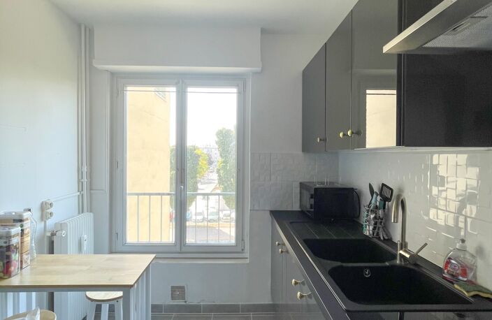 Vente Appartement 5 pièces — photo 2