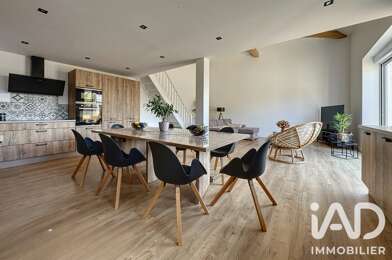 Maison 5 pièces 379000 €