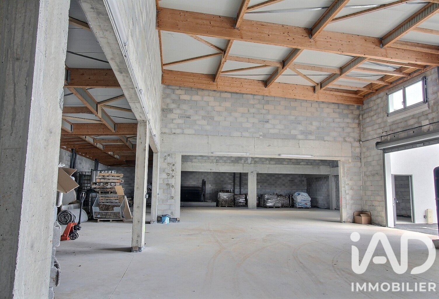 Vente Boutique/Local commercial 544 m&sup2; — photo 1