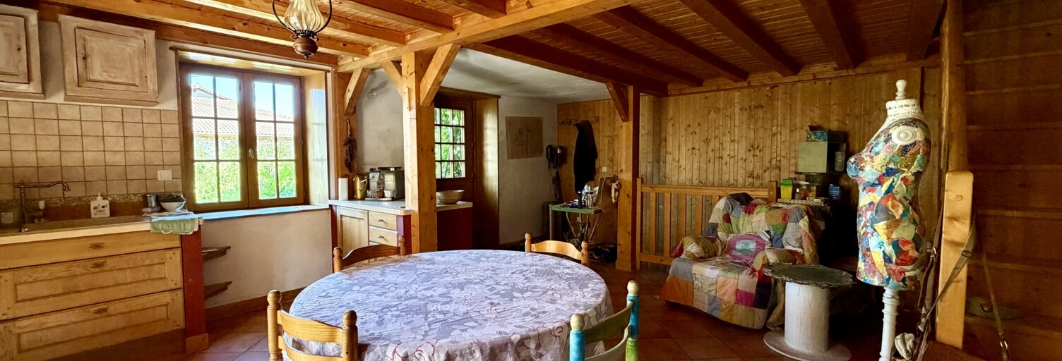 Maison 3 Pièces 80 m² à vendre à Saint-Jean-le-Vieux (01640)