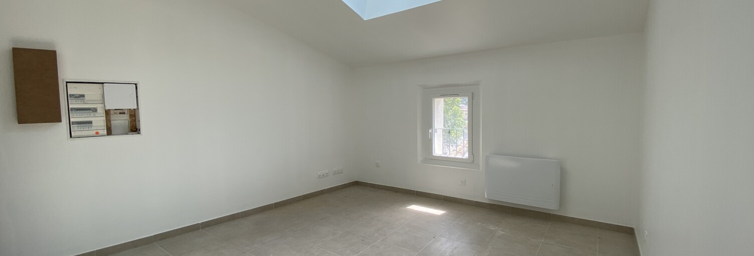 Appartement 4 Pièces 74 m² à vendre à Eyguières (13430)