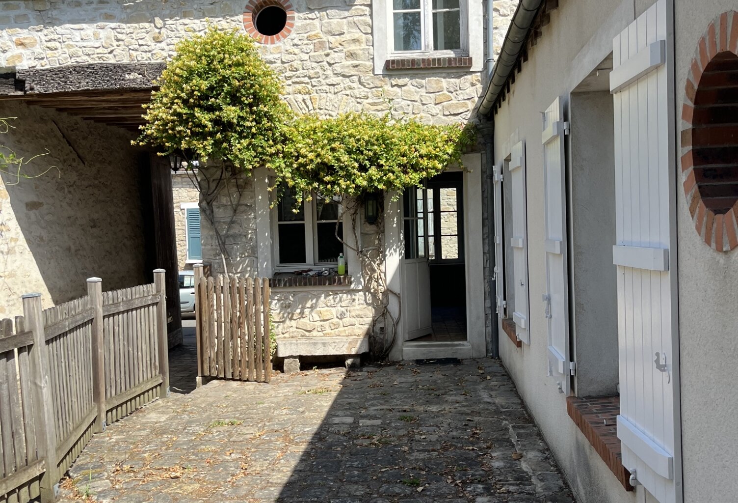 Location Maison/villa 5 pièces — photo 1