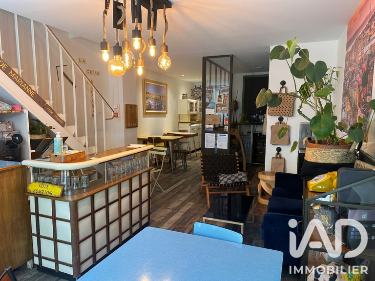 Vente Local commercial 110 m&sup2; — photo 1