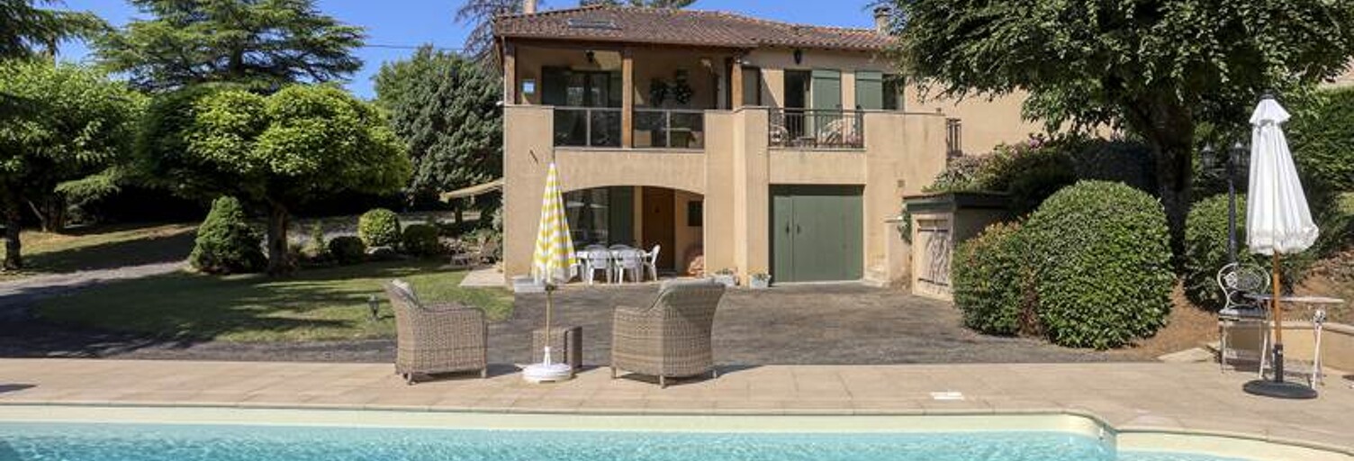Maison 5 Pièces 115 m² à vendre à Sarlat-la-Canéda (24200)