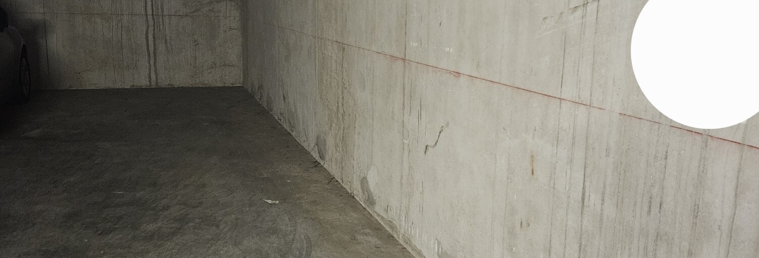Garage  22 m² à vendre à Marseille 9 (13009)