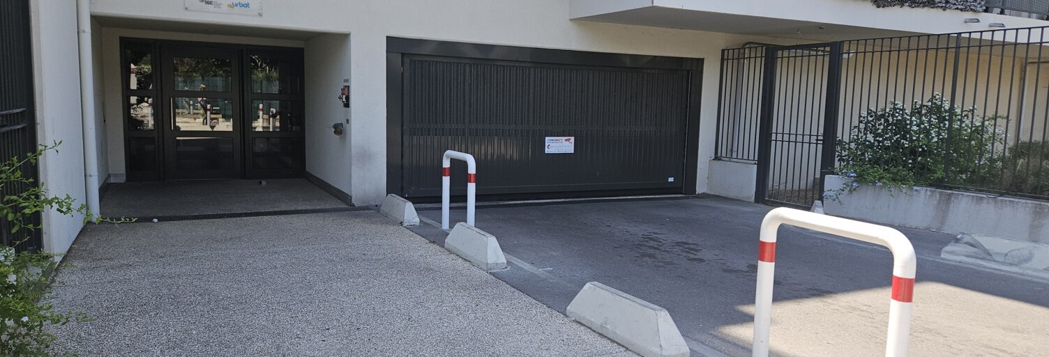 Garage  22 m² à vendre à Marseille 9 (13009)