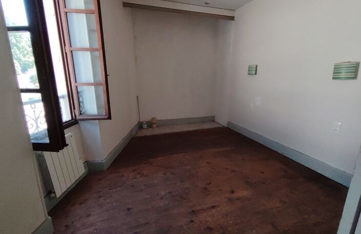 Maison de ville de 4 pièces principales — photo 2