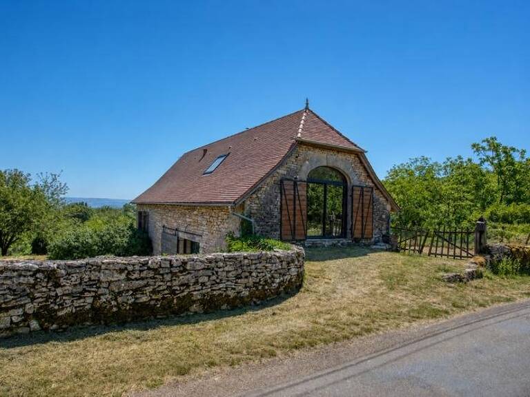 Grange de 4 pièces principales — photo 1