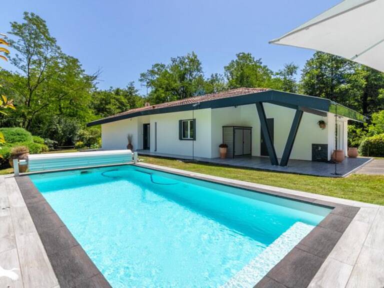 Villa de 4 pièces principales — photo 1