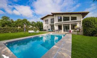 Maison 6 Pièces 186 m² à vendre à Saint-Jean-d'Illac (33127)