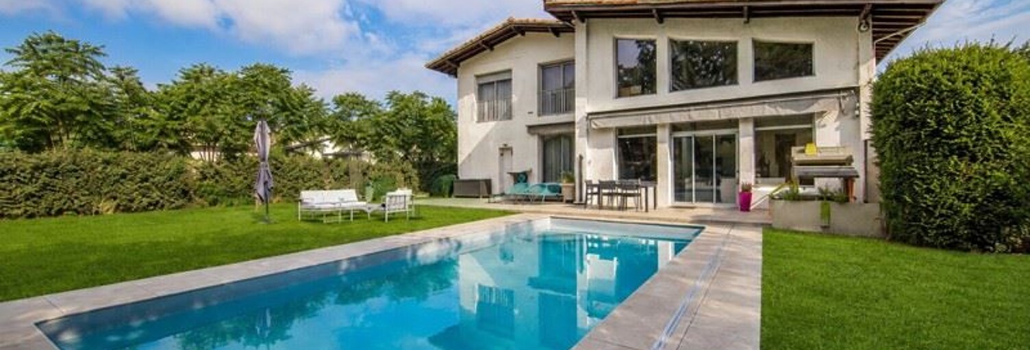 Maison 6 Pièces 186 m² à vendre à Saint-Jean-d'Illac (33127)