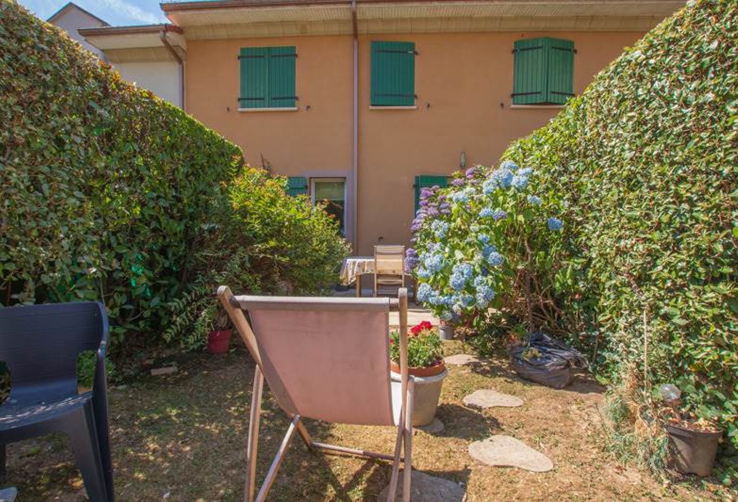 Duplex de 4 pièces principales — photo 1
