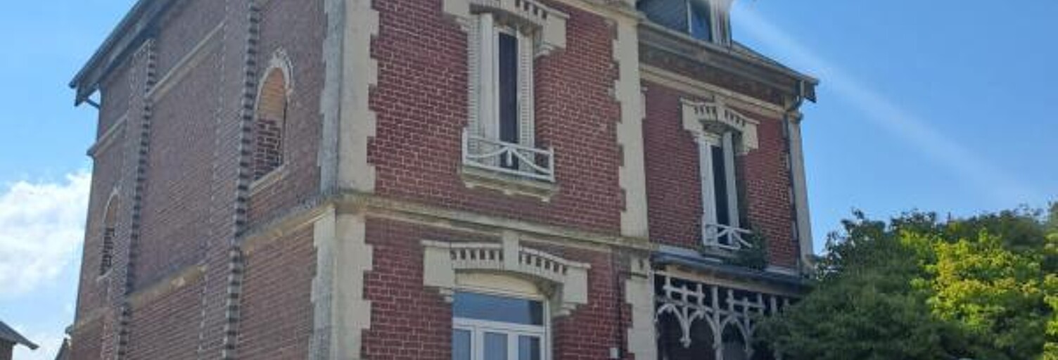 Maison 10 Pièces 350 m² à vendre à Ramicourt (02110)