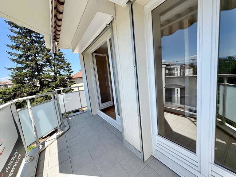 Annemasse / Ville-la-Grand   Appartement Type T3 de 62m2 avec — photo 1
