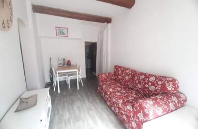 Appartement À Vendre — photo du bien