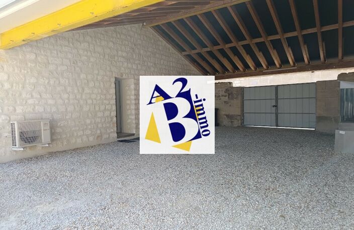 TROIS PALIS MAISON PP TYPE F4 RENOVEE — photo 5