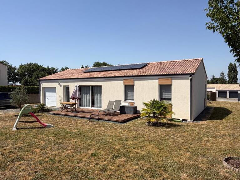 CHATEAU GUIBERT (85) - LA MAINBORGERE - VILLA DE PLAIN PIED 2020/4 CHAMBRES AVEC GARAGE SUR 1353M² CLOS — photo 1