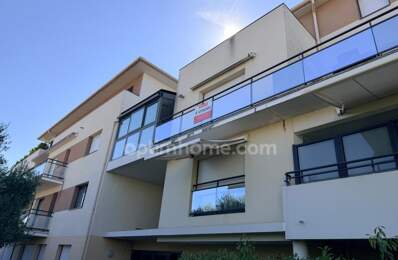 « Exceptionnel appartement de 90 m² dans le quartier recherché de Saint-Éloi, à La Rochelle – Résidence de standing, calme, lumineux, et prestations haut de gamme. » — photo du bien
