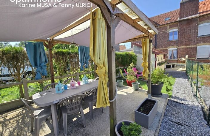 HIRSON (02) -   Vente maison avec 4 chambres  ️ ️ ️ ️, cour   et terrain — photo 5