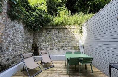 Appartement Honfleur Centre - 2 pièces rénové de 32 m2 - Plain pied - Cour privative Sud- Vue Bassin — photo du bien