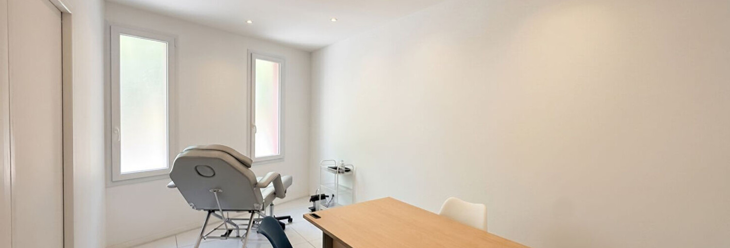 Commerce  78 m² à vendre à Saint-Victoret (13730)