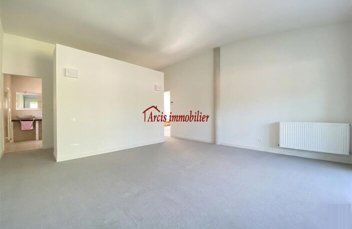 Vente immeuble  210 m² Mailly-le-Camp (10230) — photo 3