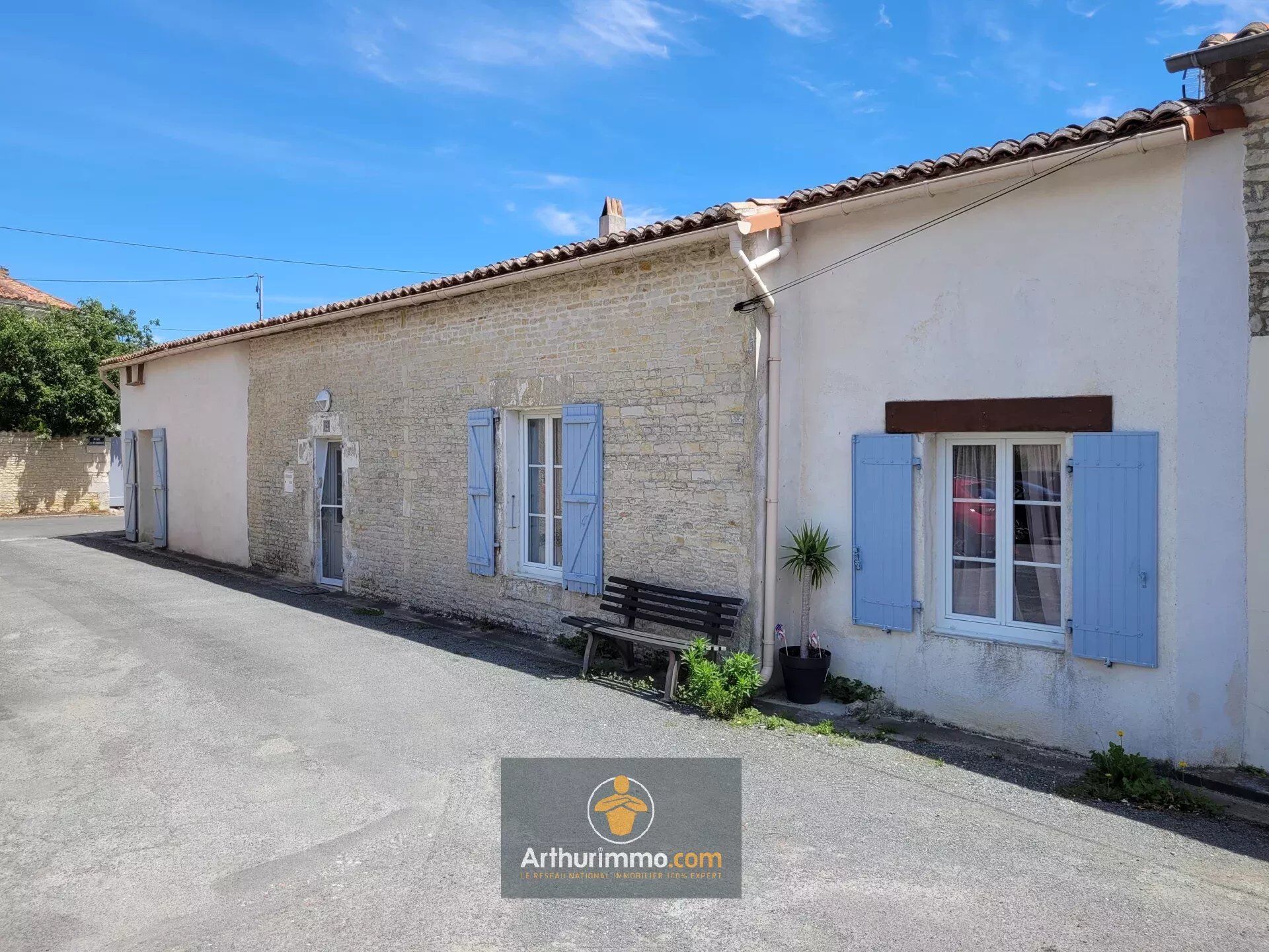 Maison 4 pièces 81 m² · à Benon · 81 m² · 169 000 €
