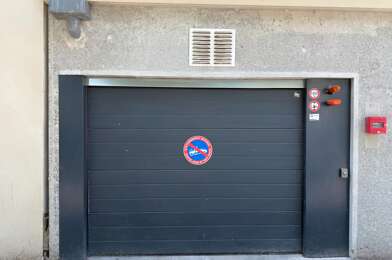 Garage  25000 €