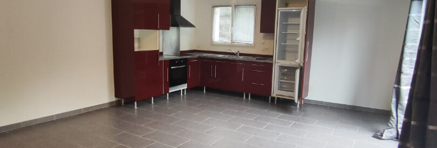 Maison 4 Pièces 73 m² à louer à Avensan (33480)