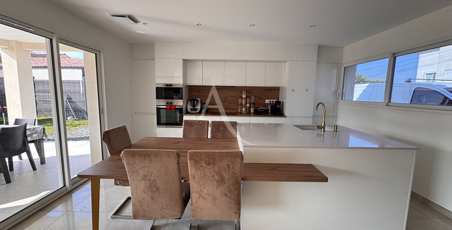 Gaillac, maison de plain-pied de 99 m² — photo 1