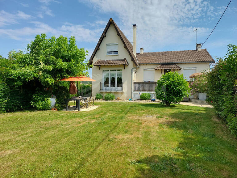 Maison, sous-sol, garage. — photo 1