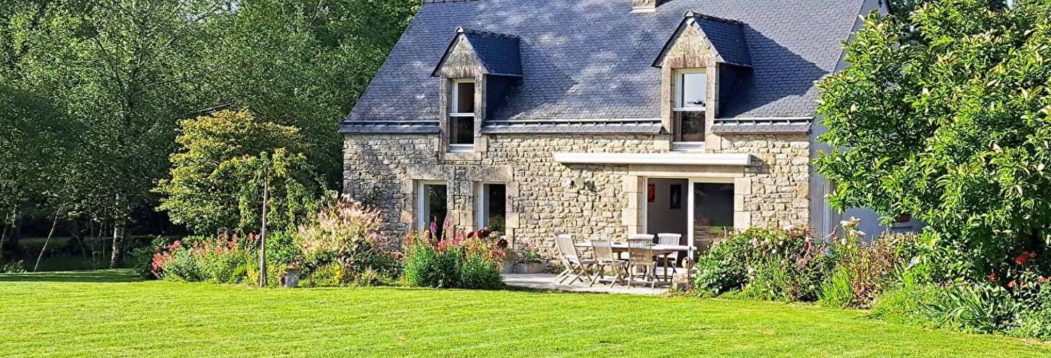 Maison 5 Pièces 113 m² à vendre à Guéhenno (56420)