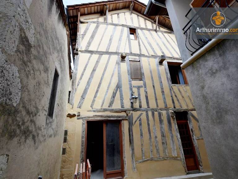 Maison en pierre au cœur du village — photo 1