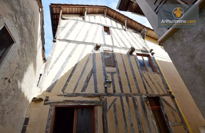 Maison en pierre au cœur du village — photo 2