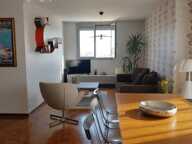 T3/T4 TRAVERSANT DE 87 M²  ALLÉE DES PINS– VUE PANORAMIQUE MER ET COLLINES – GRAND BALCON – CAVE — photo 2