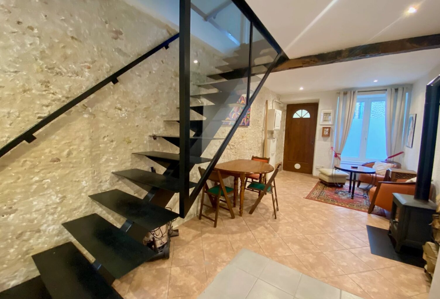 13 Min de Villefranche, maison de village en pierres avec patio — photo 1