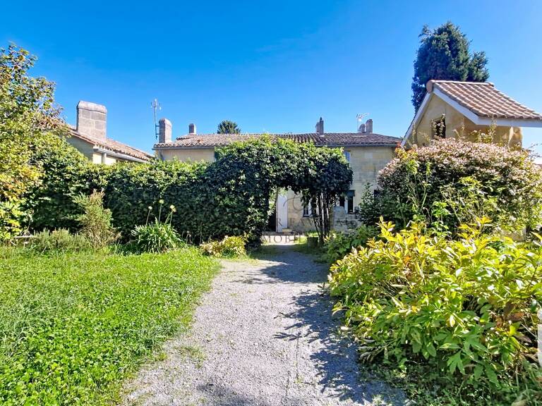 Vente Maison/villa 13 pièces — photo 1