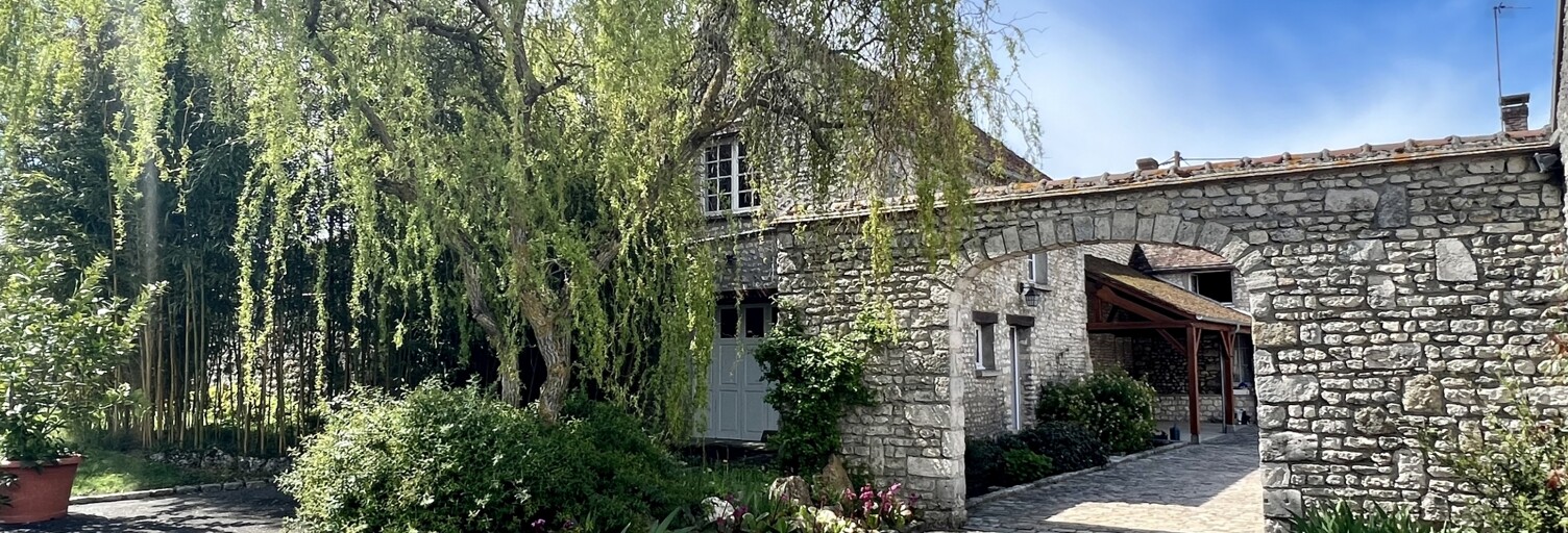 Maison 12 Pièces 320 m² à vendre à Chenou (77570)