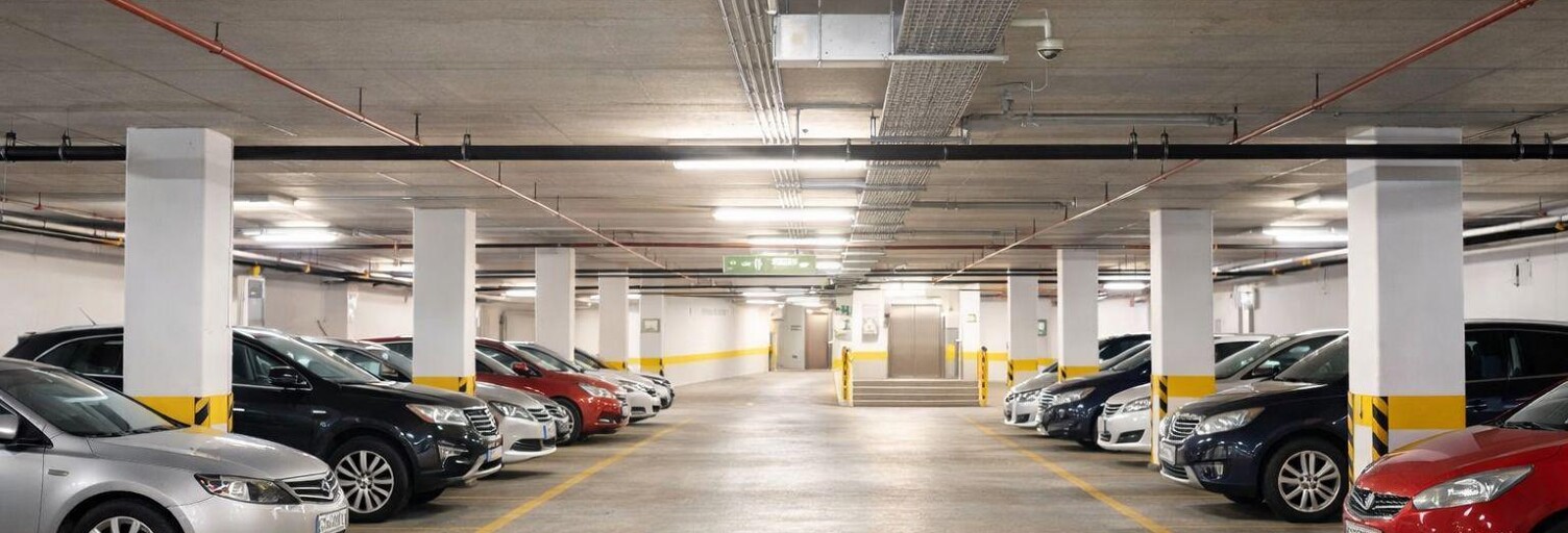Garage  13 m² à vendre à Châteauneuf-de-Gadagne (84470)