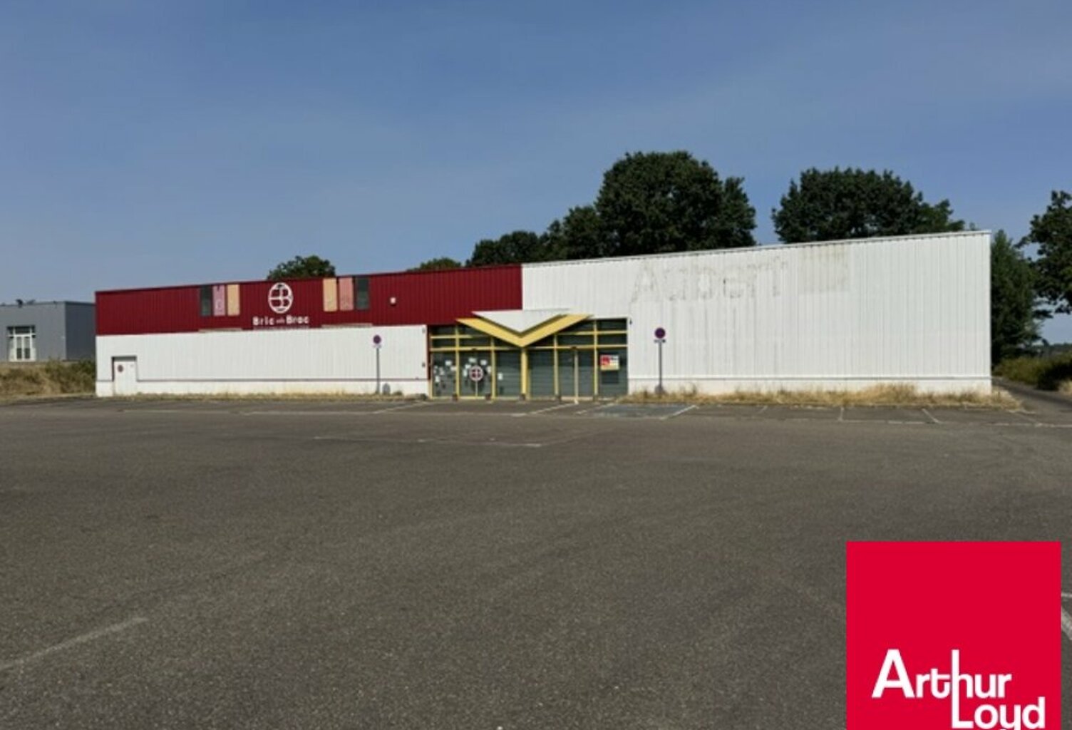 LOCAL COMMERCIAL à LOUER — photo 1