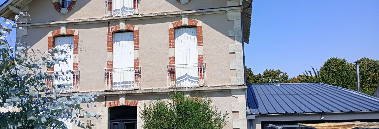 Maison 6 Pièces 198 m² à vendre à Rochefort (17300)