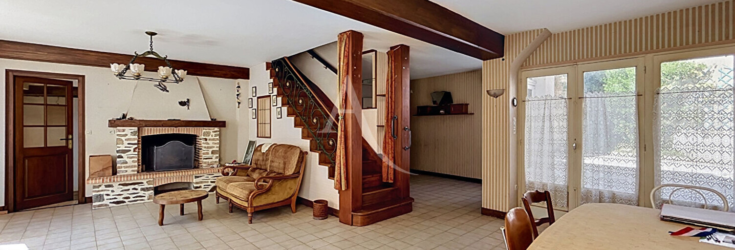 Maison 7 Pièces 210 m² à vendre à Château-Gontier-sur-Mayenne (53200)