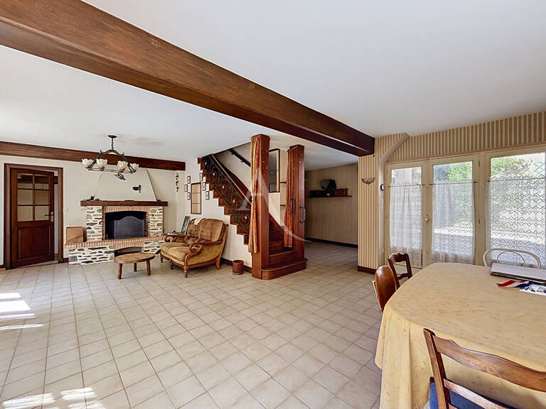 Maison 7 pièces Faubourg - 5 chambres - cours — photo 1