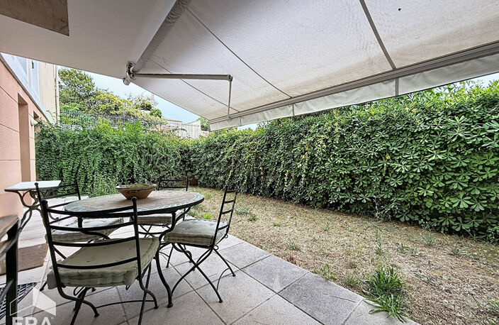 Vente appartement T3 rez-de-jardin St Jérôme 13013 place de parking privée — photo 3