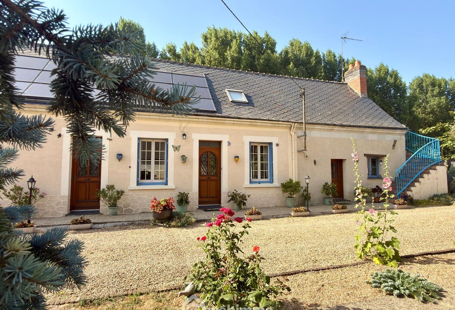 Maison - 130m² - Beaufort-en-Anjou — photo 1